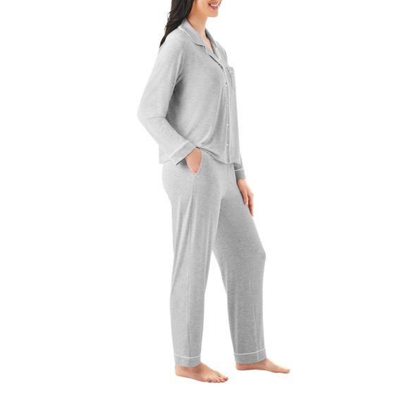 Cozy Soft Pajama Set - Picture 6 of 6